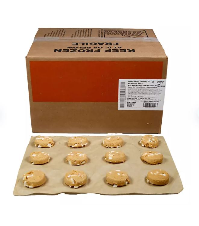 Member's Mark White Chunk Macadamia Nut Cookies ; 144 ct.